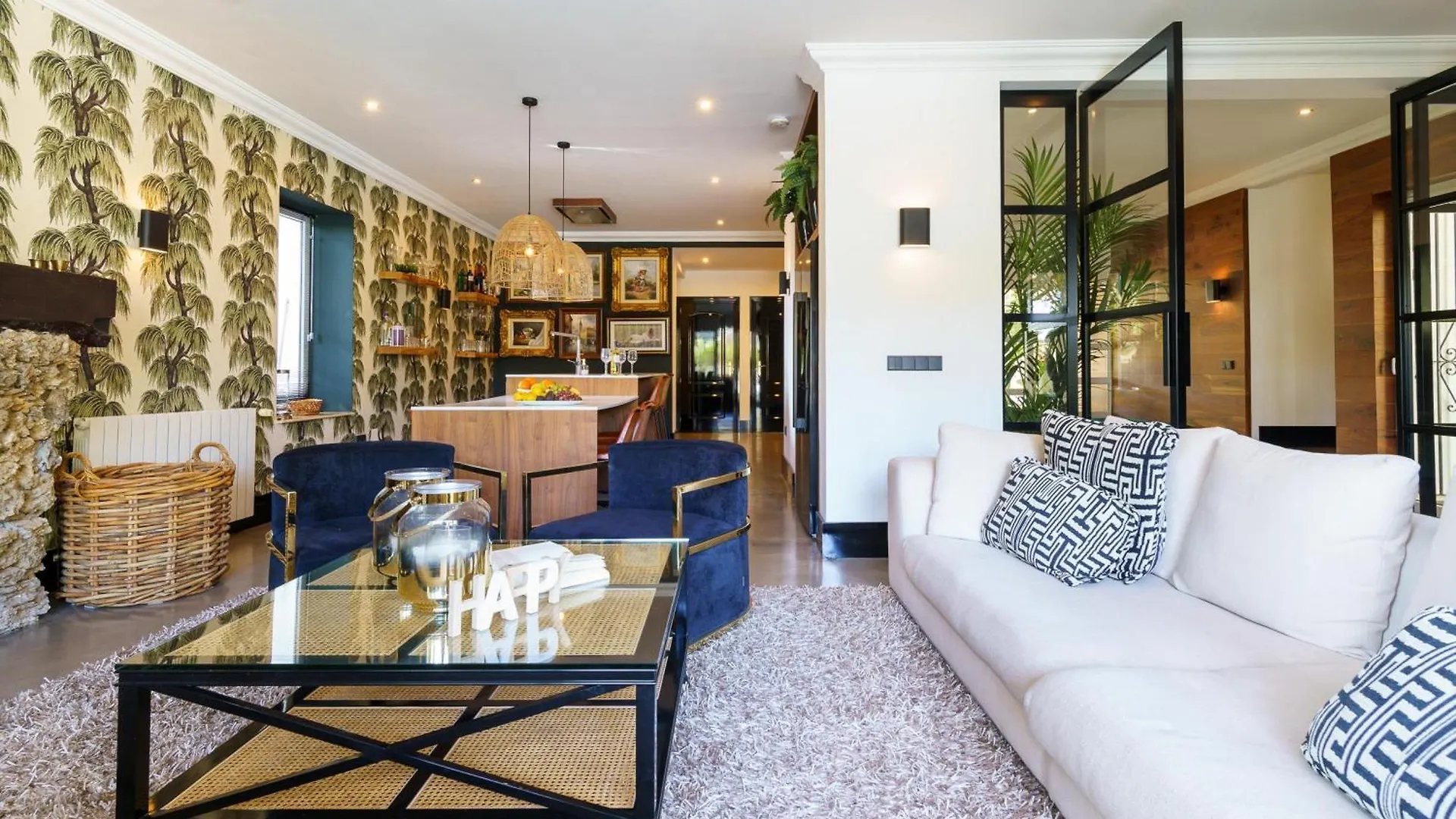 Golden Villa Luxury Pool Retreat & Beach Marbella 0*,  Espanha