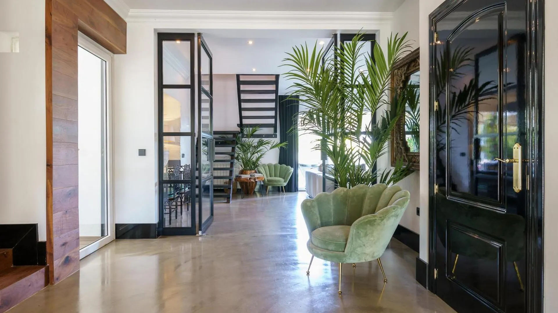 Golden Villa Luxury Pool Retreat & Beach Marbella 0*,